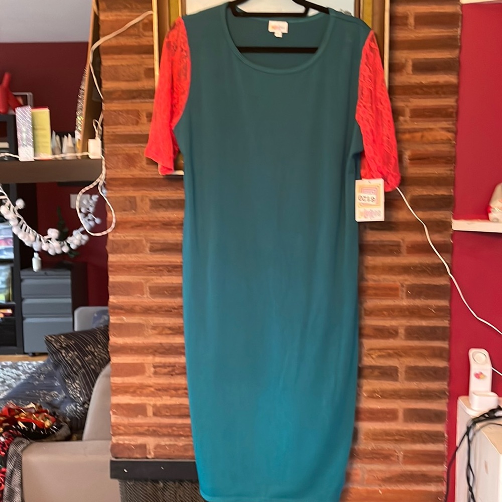 Lularoe Julia Dress with Lace Sleeves NWT